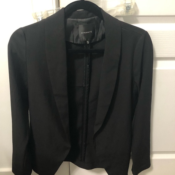 Dynamite Lightweight Blazer - Picture 2 of 4